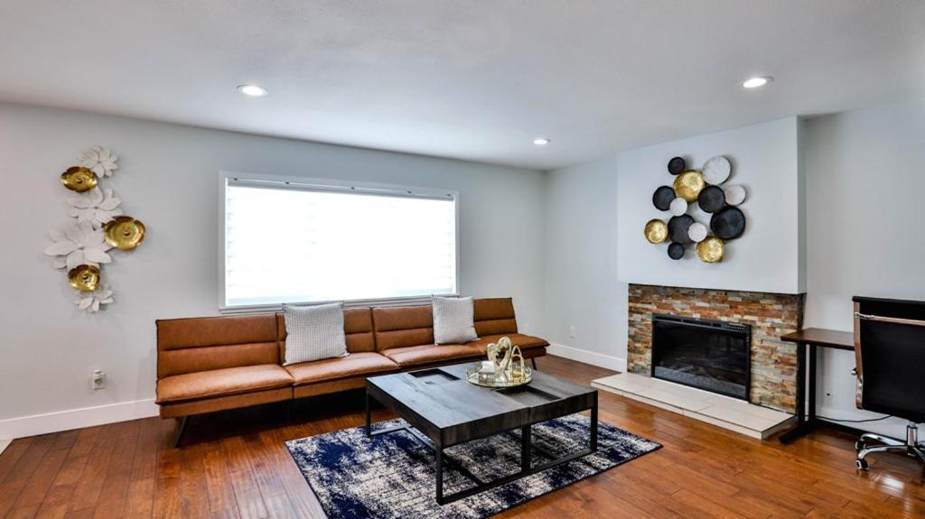 H&H Modern Lux 4Bd 1 King Suite 3 Queen Socal Disney Westminster Exteriör bild