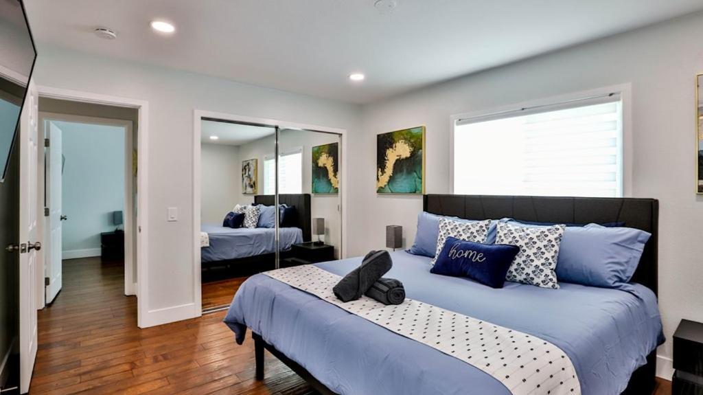 H&H Modern Lux 4Bd 1 King Suite 3 Queen Socal Disney Westminster Exteriör bild