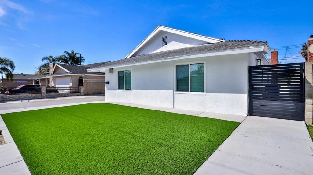 H&H Modern Lux 4Bd 1 King Suite 3 Queen Socal Disney Westminster Exteriör bild