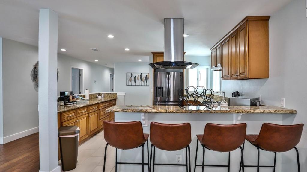 H&H Modern Lux 4Bd 1 King Suite 3 Queen Socal Disney Westminster Exteriör bild