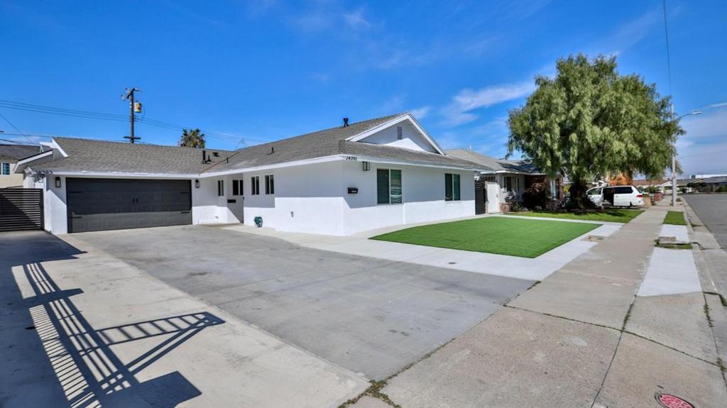 H&H Modern Lux 4Bd 1 King Suite 3 Queen Socal Disney Westminster Exteriör bild
